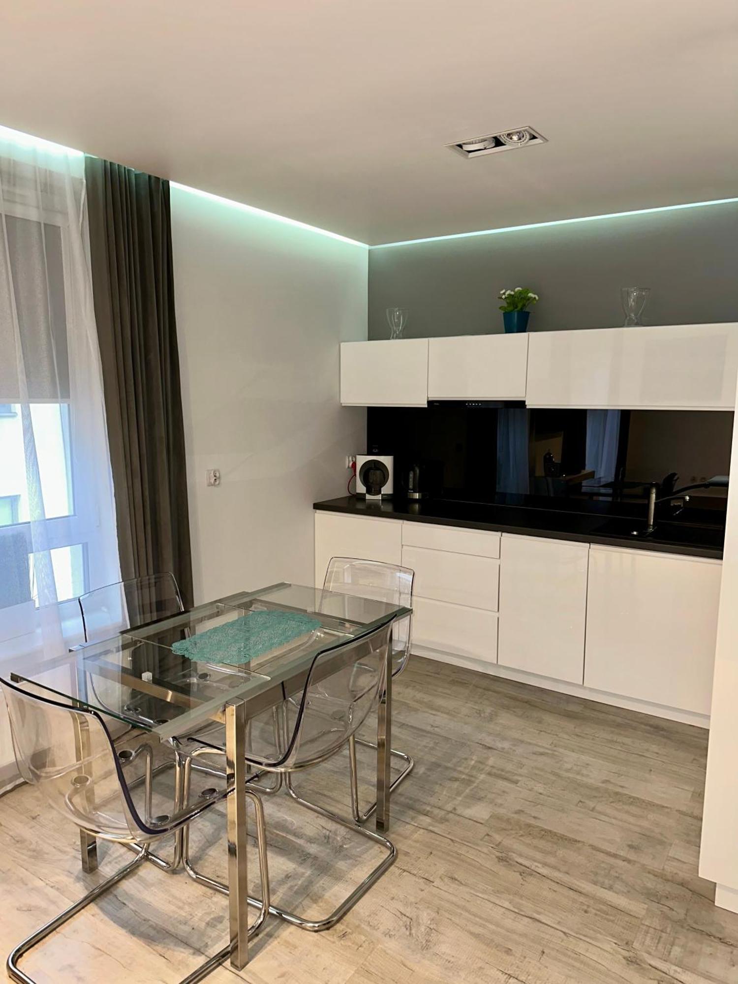 Apartament Shadow Grey Kolobrzeg Ngoại thất bức ảnh